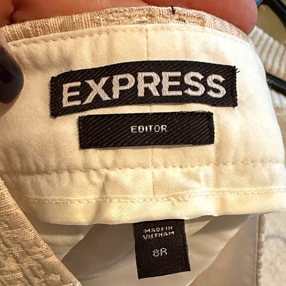 Holiday Express editor pants - Picture 3 of 4
